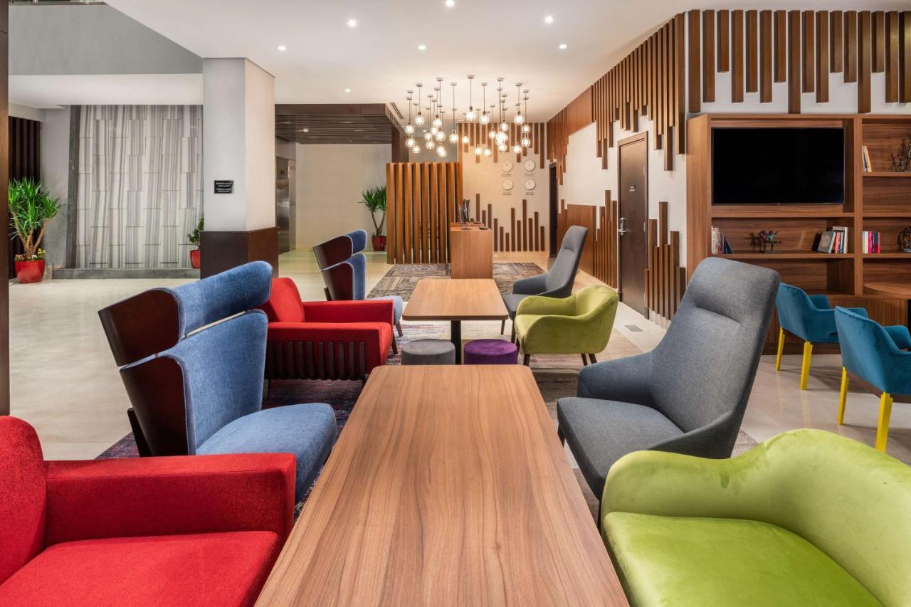 Park Inn By Radisson Jeddah Madinah Road Esterno foto
